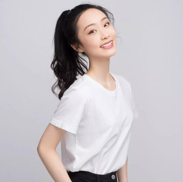 陆晨琳. 陆晨琳.